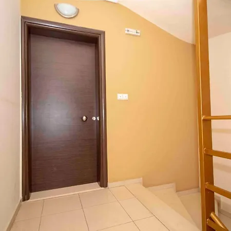 Laconian Collection #iridas Boutique Studio# * Szpárti